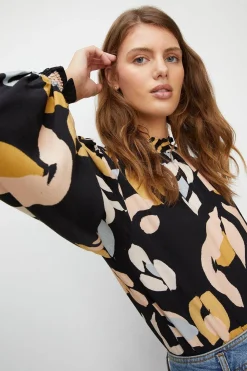 Hot Oasis Abstract Animal Printed Shirred Cuff Top Black