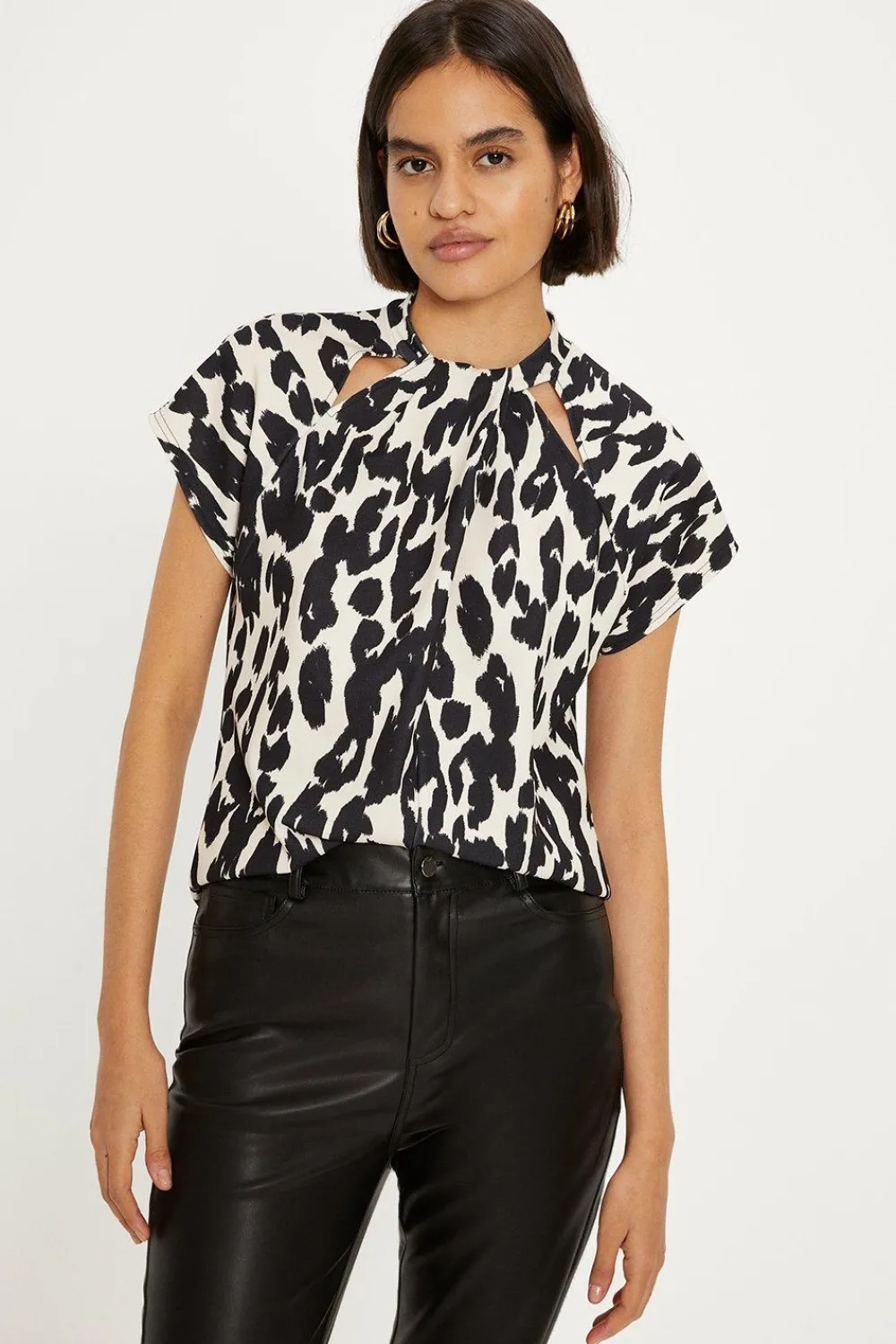 Best Oasis Animal Scuba Crepe Twist Neck Top Mono