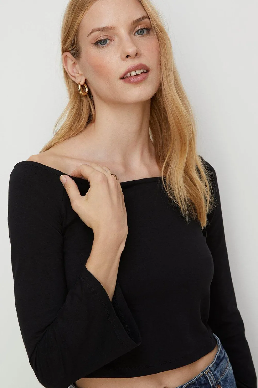 Outlet Oasis Bardot Flare Sleeve Top Black