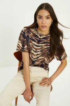 Hot Oasis Boxy Crop Cotton Tshirt Zebra