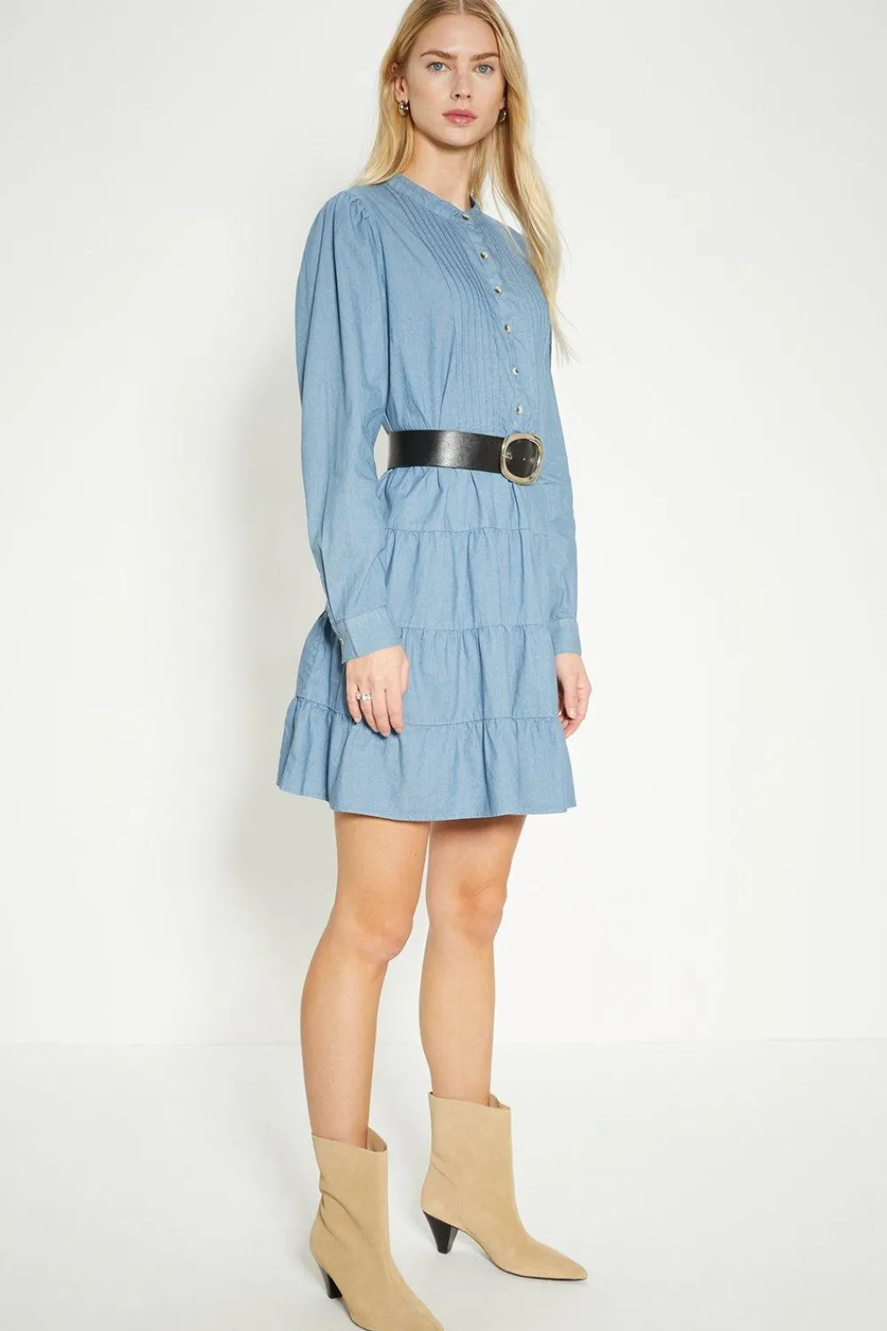 Outlet Oasis Chambray Pintuck Midi Dress Mid Wash