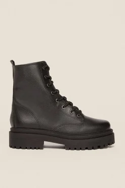 Clearance Oasis Chunky Lace Up Boots Black