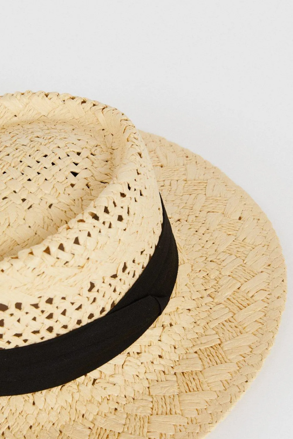 Online Oasis Contrast Band Fedora Straw Hat Cream