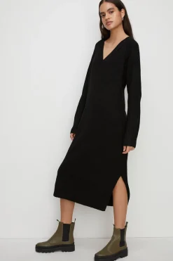 New Oasis Cosy V Neck Midi Jumper Dress Black