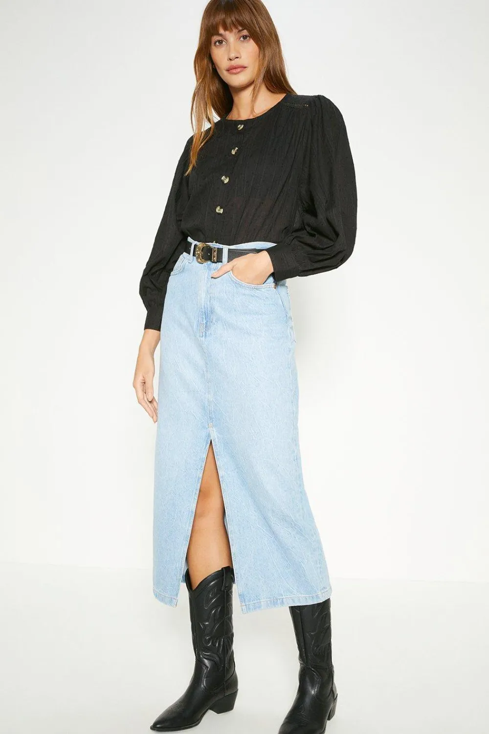 Outlet Oasis Cotton Dobby Button Front Top White
