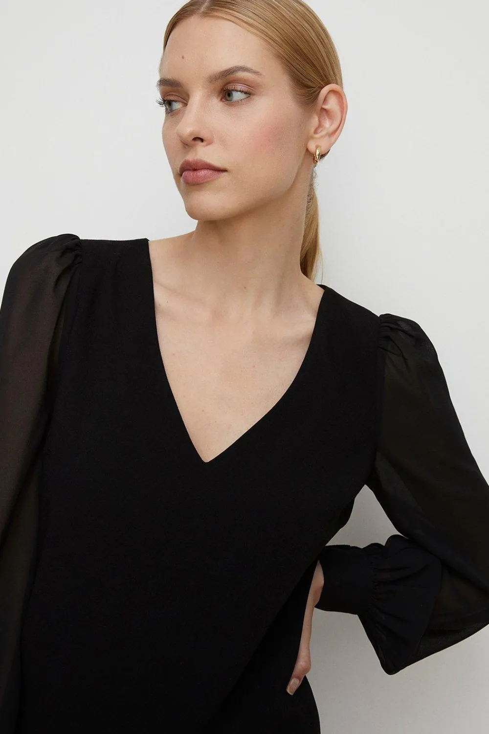 New Oasis Crepe V-Neck Woven Sleeve Mini Dress Black