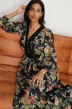 Hot Oasis Dark Floral Lace Dobby V Neck Midi Dress Black