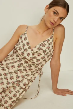 Discount Oasis Ditsy Rose Strappy Cami Wrap Dress Ivory