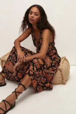 Clearance Oasis Embellished Paisley Lattice Maxi Dress Black