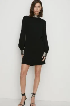 Outlet Oasis Embellished Shift Dress Black