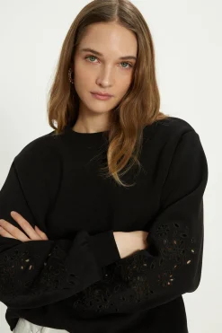 Best Oasis Embroidered Broderie Sleeve Sweatshirt Black