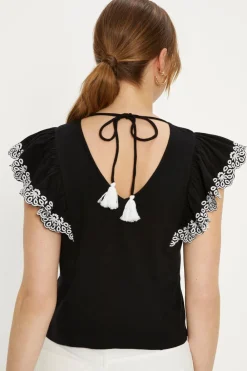 Online Oasis Embroidered Ruffle Tassel Top White