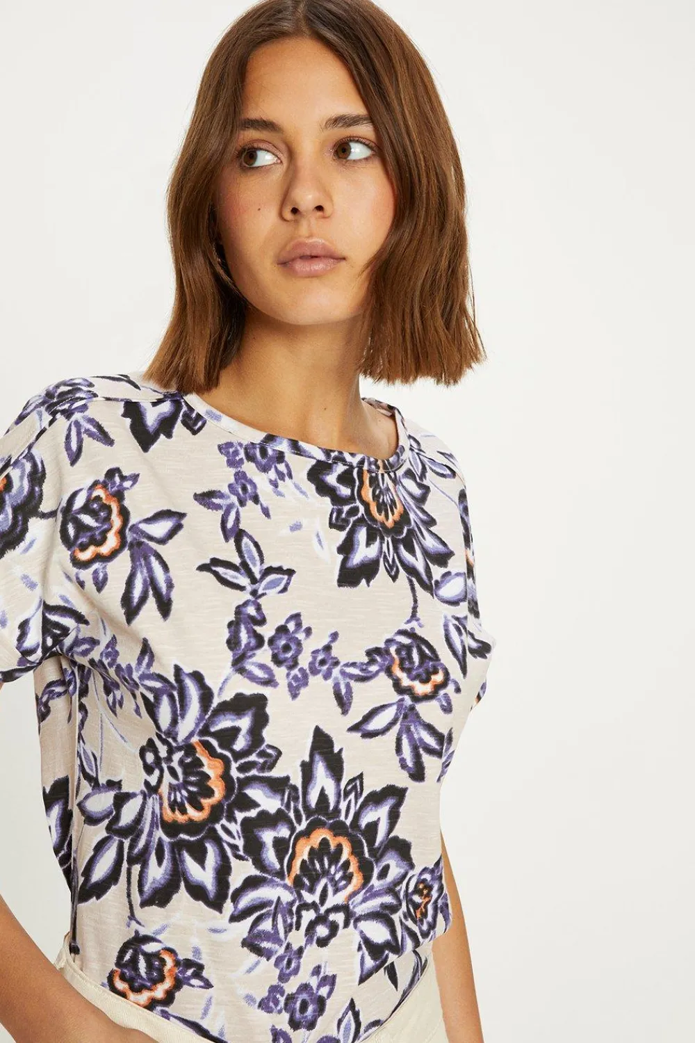Best Oasis Essential Cotton Floral Roll Sleeve Slub T-Shirt Navy
