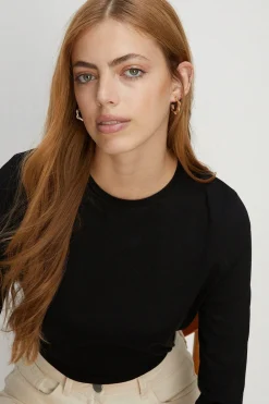 Fashion Oasis Essential Crew Neck Long Sleeve T-Shirt Black
