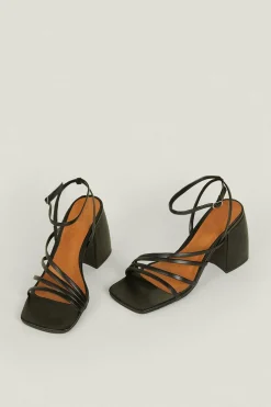 Hot Oasis Flared Heel Sandals Tan