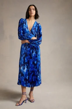 Fashion Oasis Floral Blur Satin Pleated V Neck Midi Dress Navy