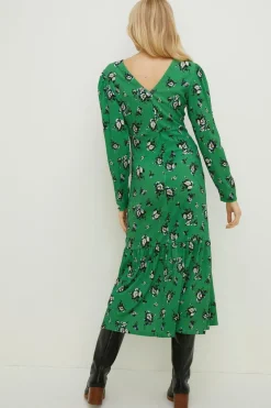 Online Oasis Floral Crinkle Crochet Insert Tier Midi Dress Green