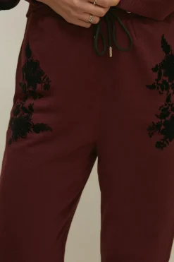 New Oasis Floral Flocked Cuffed Jogger Wine