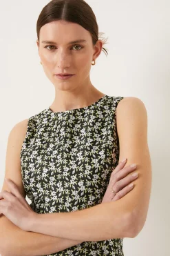 Outlet Oasis Floral Jacquard Shift Dress Black