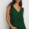 Fashion Oasis Floral Lace Trim Vest Green