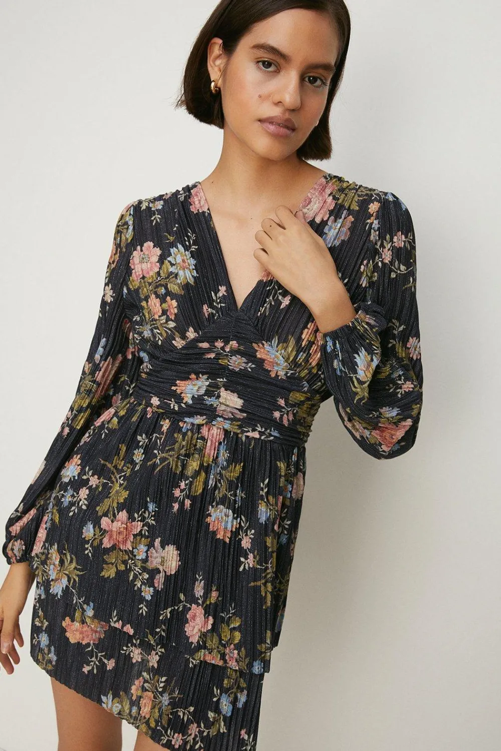 Fashion Oasis Floral Metallic Plisse Tiered Mini Dress Multi