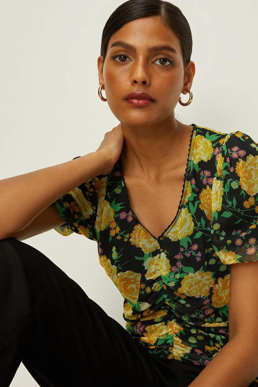 Discount Oasis Floral Print Mesh V Neck Trim Detail Top Pink