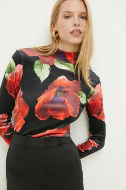 Outlet Oasis Floral Printed Velvet Funnel Neck Top Black