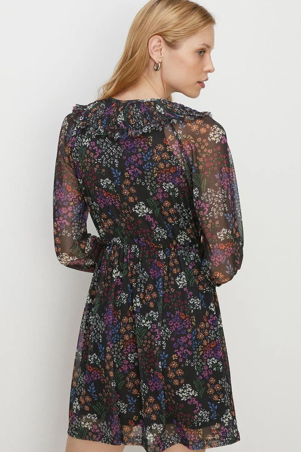 Outlet Oasis Floral Shirred Neck Mesh Skater Mini Dress Black
