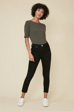 Hot Oasis Grace Cropped Jean Black