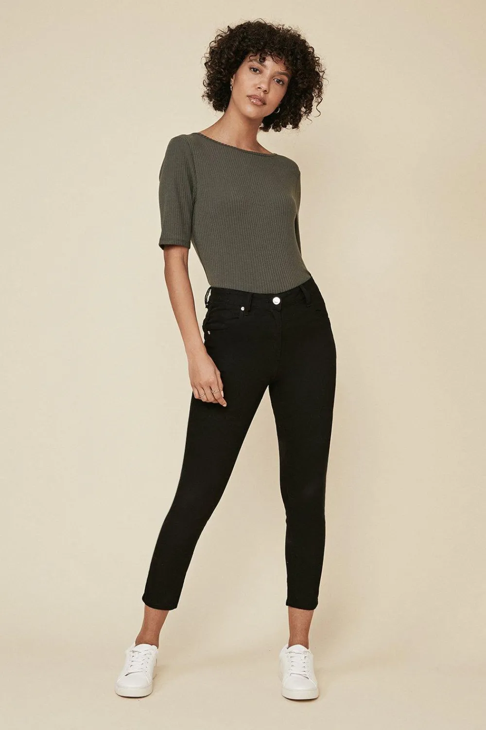 Hot Oasis Grace Cropped Jean Black