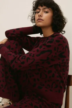 Online Oasis Heart Animal Knitted Set Wine