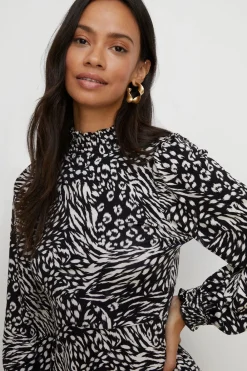 Discount Oasis Jersey Animal Shirred Neck And Cuff Mini Mono