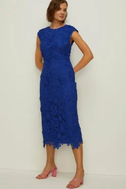 Outlet Oasis Lace Midi Pencil Dress Red