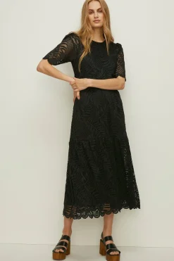 Outlet Oasis Lace Scalloped Hem Tiered Midi Dress Black
