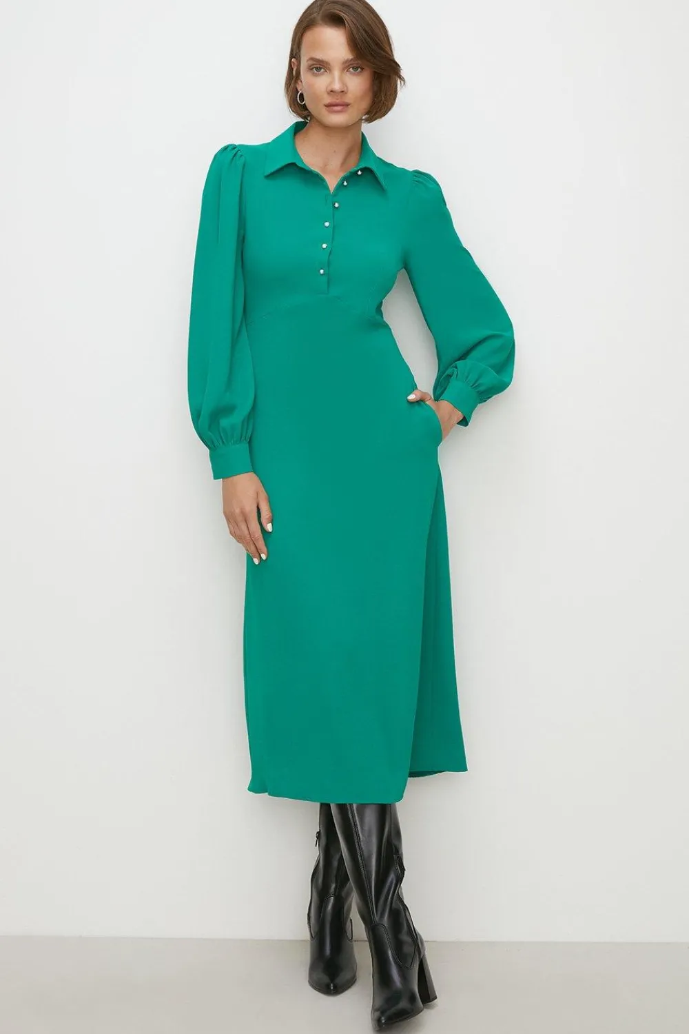 Hot Oasis Long Sleeve Pearl Button Detail Midi Dress Green