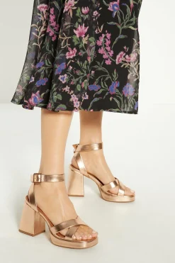 Best Oasis Metallic Platform Sandals Rose Gold