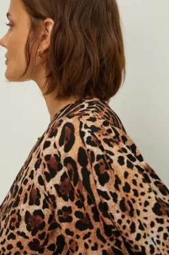 Clearance Oasis Neutral Print Shell Top Animal