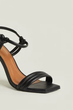 Fashion Oasis Padded Strap Barely There Heels Black