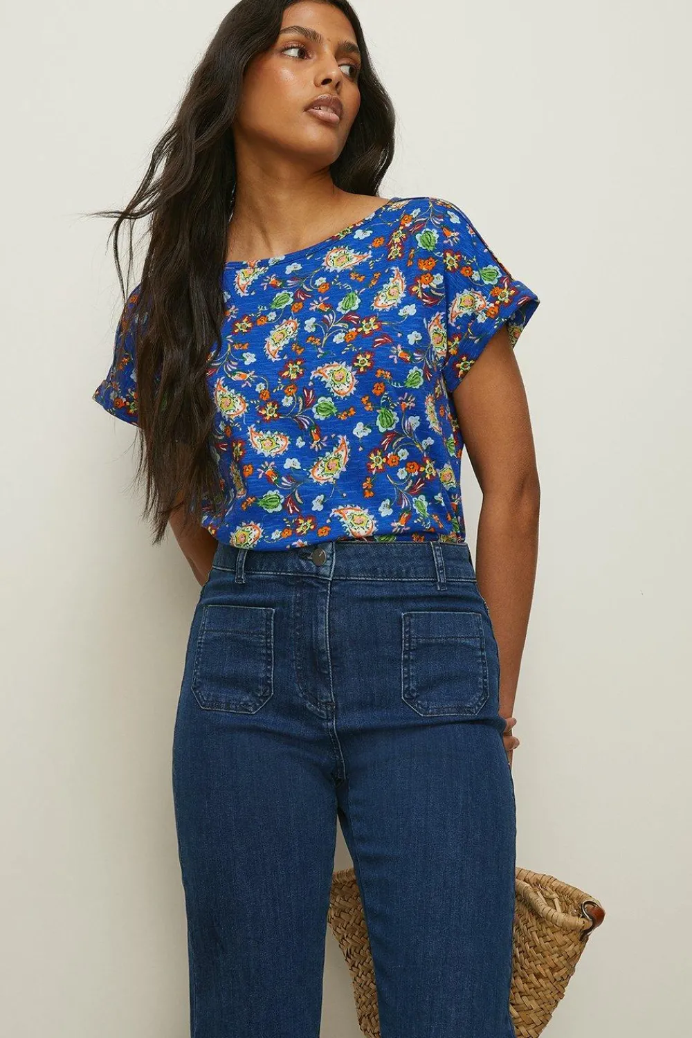 Outlet Oasis Paisley Print Cotton Slub Roll Sleeve T-Shirt Ivory