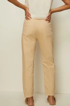 Hot Oasis Patch Pocket Barrel Leg Jean Ecru