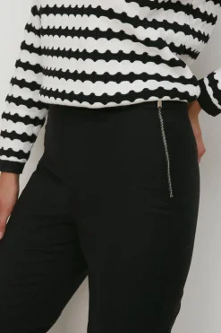 Clearance Oasis Petite Cotton Sateen Zip Side Crop Trouser Black