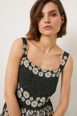 Outlet Oasis Petite Daisy Stripe Printed Pinny Strap Dress Floral