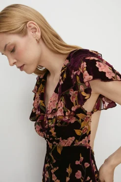 Outlet Oasis Petite Floral Devore V Neck Midaxi Dress Berry