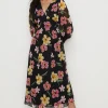 Fashion Oasis Petite Floral Print Chiffon Midi Dress Black