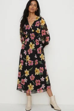 Fashion Oasis Petite Floral Print Chiffon Midi Dress Black
