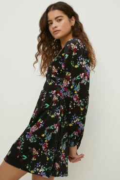 Discount Oasis Petite Floral Velvet Empire Seam Mini Dress Black