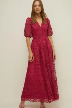 Outlet Oasis Petite Premium Lace V Neck Maxi Dress Magenta