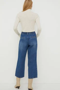 Best Oasis Petite Straight Leg Smart Jean Mid Wash