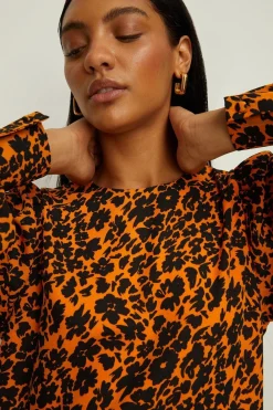 Online Oasis Petite Volume Sleeve Floral Shift Dress Orange