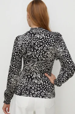 Sale Oasis Plus Size Animal Shirred Neck And Cuff Top Mono